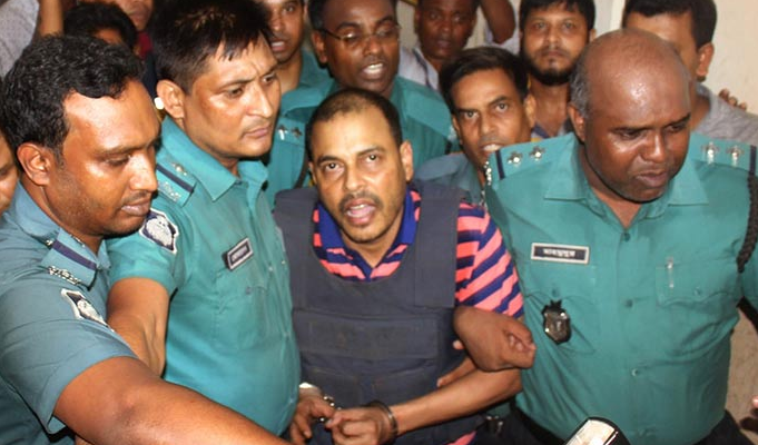 ‘ধরা যখন পড়েছি তখন আর চুপ থেকে ফায়দা কী‘ এবার ফেঁসে যাচ্ছেন অনেক পুলিশ কর্মকর্তা