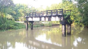 বিশ্বনাথে মাটিজুড়া নদীর ওপর সেতু আছে সড়ক নেই