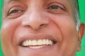 শুধু একটি হাসি – গোলাম কিবরীয়া