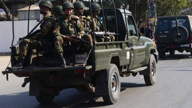 করোনাভাইরাস: মঙ্গলবার থেকে বাংলাদেশে সেনা মোতায়েন, চৌঠা এপ্রিল পর্যন্ত সাধারণ ছুটি, অফিস বন্ধ