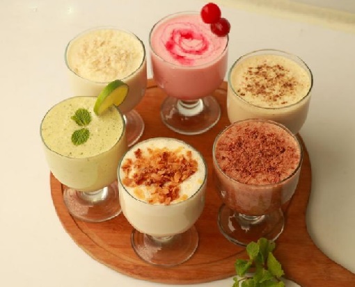 ইফতারে ঝটপট ৬ স্বাদের লাচ্ছি