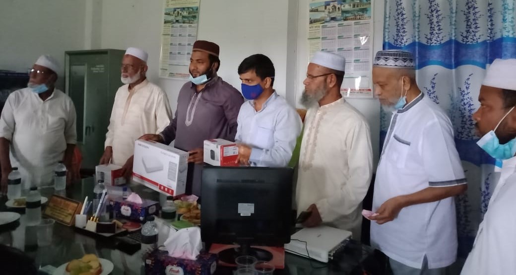 বিশ্বনাথের দৌলতপুর ইসলামিয়া দারুচ্ছুন্নাহ দাখিল মাদ্রাসায় সিসি ক্যামেরা সংযুক্ত!