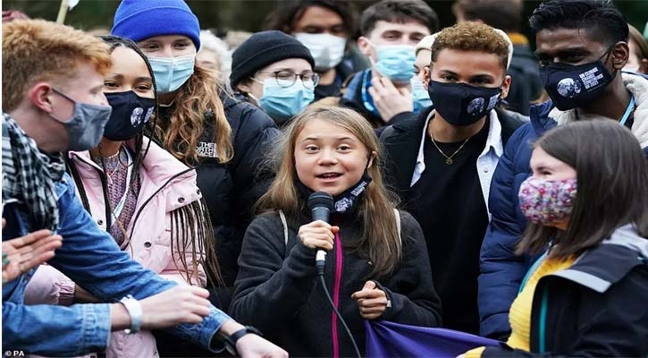 জলবায়ু রক্ষায় বিশ্বনেতারা পদক্ষেপ নেয়ার ভান করছেন